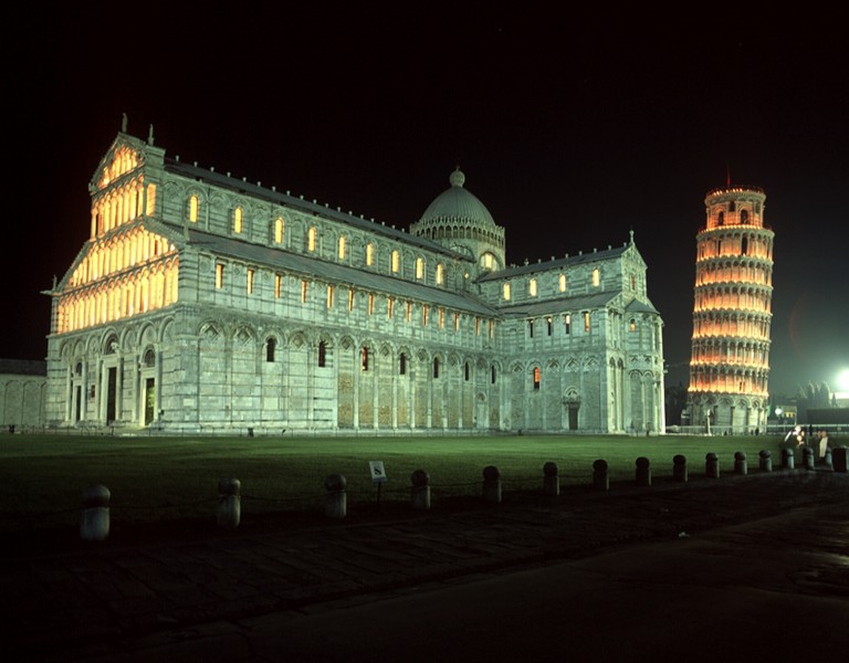 Pisa Piazza dei Miracoli prolungano l’orario di apertura