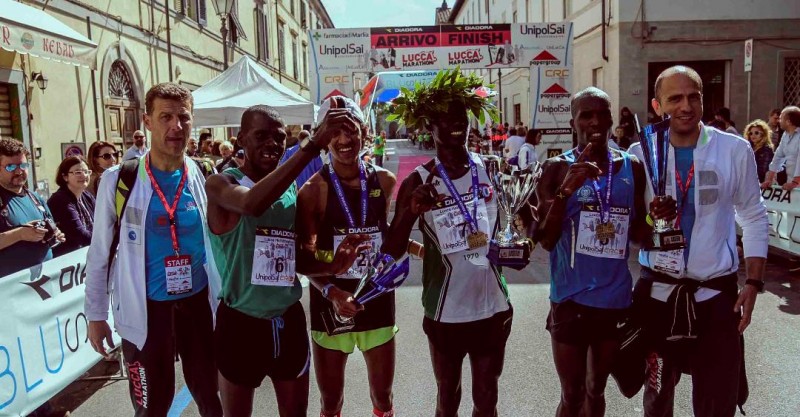 Lucca corsa podistica Lucca Marathon 2017