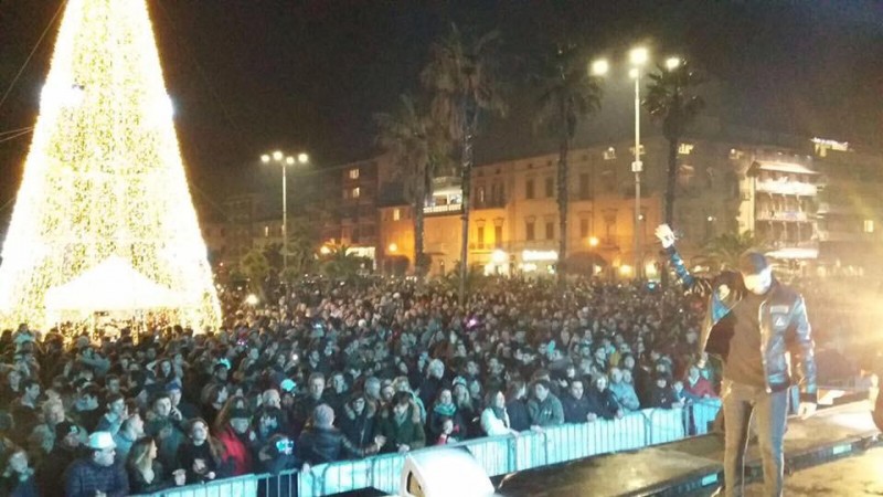 Viareggio festa San Silvestro in Piazza Mazzini Lucca