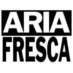 Marina di Pietrasanta spettacolo comico Aria Fresca Lucca