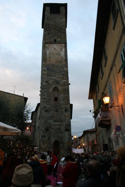 Vicopisano mercatino natalizio White Festival Natale al Borgo Pisa