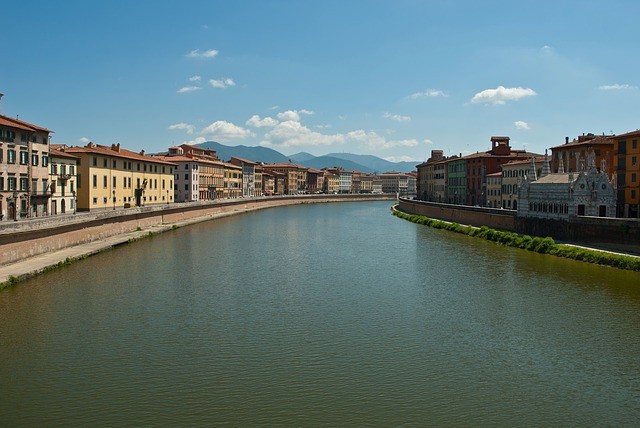 Domenica 21 giugno a Pisa regate storiche a sedile fisso
